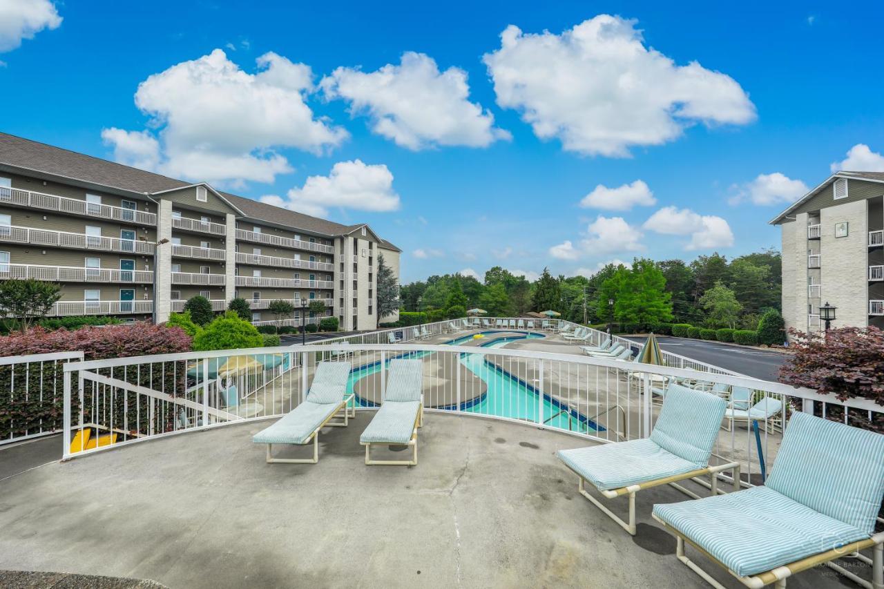 Smoky Mtn Escape Whispering Pines 351 Apartment Pigeon Forge Exterior photo